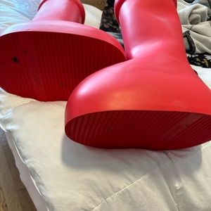 Big red boots